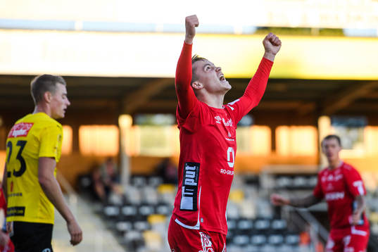 Elfsborgs Jacob Ondrejka jublar