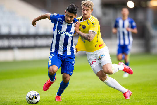 IFK Göteborgs Hosam Aiesh och Falkenbergs Marcus Mathisen