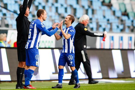 Byte mellan IFK Göteborgs Jakob Johansson och Patrik