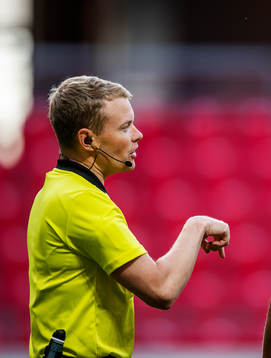 Domare Fredrik Klitte