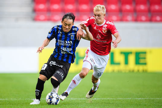 Sirius Yukiya Sugita och Kalmars Carl Gustafsson