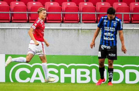 Kalmars Svante Ingelsson jublar