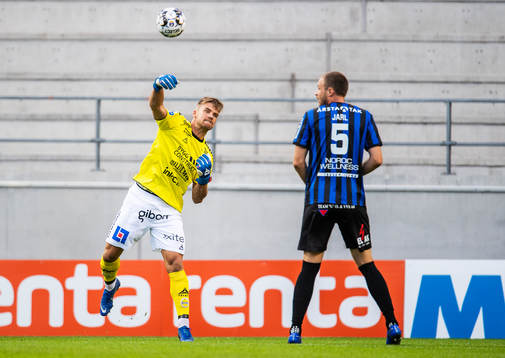 Sirius målvakt Lukas Jonsson