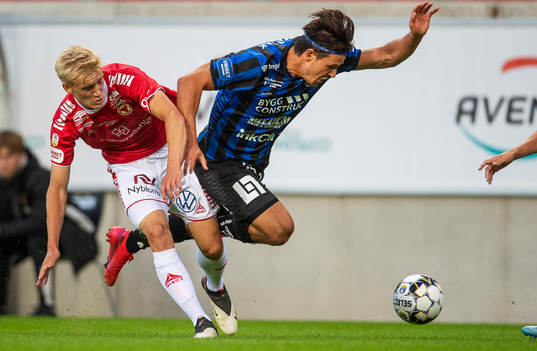 Kalmars Carl Gustafsson och Sirius Stefano Vecchia