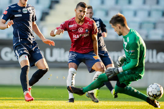 Örgrytes Ailton Almeida kvitterar till 1-1