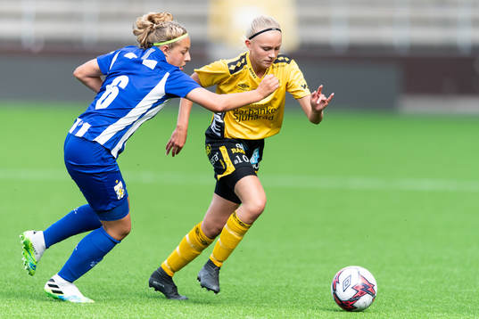 Elfsborgs Matilda Ståhlbom Karlsson och IFK Göteborgs