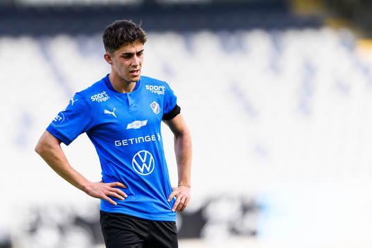 Halmstads Emil Tot Wikström deppar