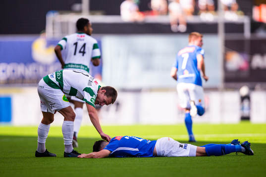 Västerås Filip Almström Tähti kollar till Norrbys