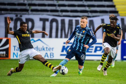 s Paulos Abraham och Djurgårdens Fredrik Ulvestad