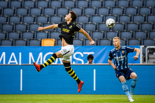 s Daniel Granli och Djurgårdens Jonathan Augustinsson