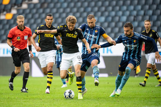 s Tom Strannegård och Djurgårdens Jesper Karlström