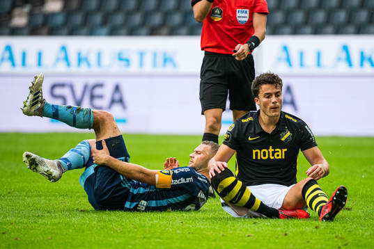 s Daniel Granli och Djurgårdens Jesper Karlström