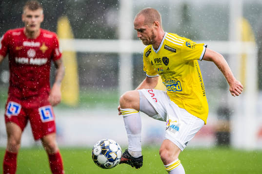 Falkenbergs Christoffer Carlsson