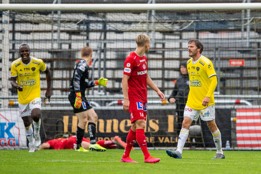 Falkenbergs Karl Söderström jublar