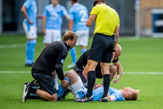 Malmö FFs Anders Christiansen får läkarvård