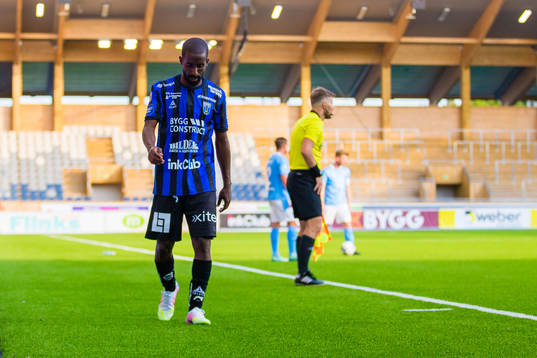 Sirius Mohammed Saeid lämnar planen
