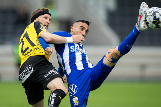 Häckens Rasmus Lindgren och IFK Göteborgs Sargon Abraham