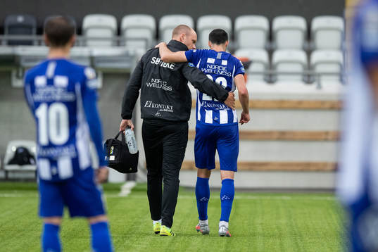 IFK Göteborgs Giorgi Kharaishvili utgår skadad