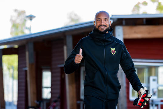 Östersunds målvakt Aly Keita
