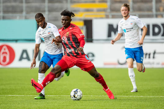 Bläddra bland fler bilder av Fotboll, Allsvenskan, Östersund - Helsingborg