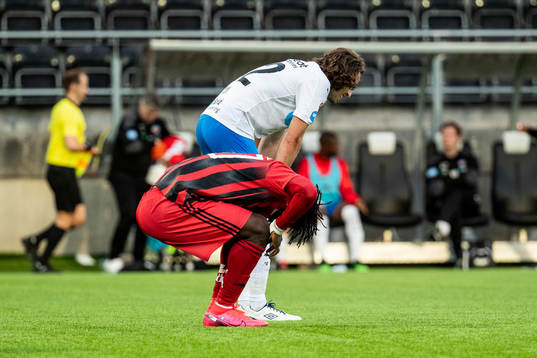 Helsingborgs Mix Diskerud och Östersunds Jordan Attah