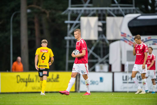 Kalmars Alexander Ahl Holmström  deppar