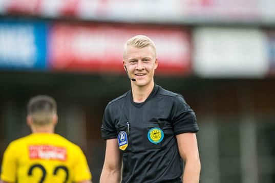 domare Adam Ladebäck