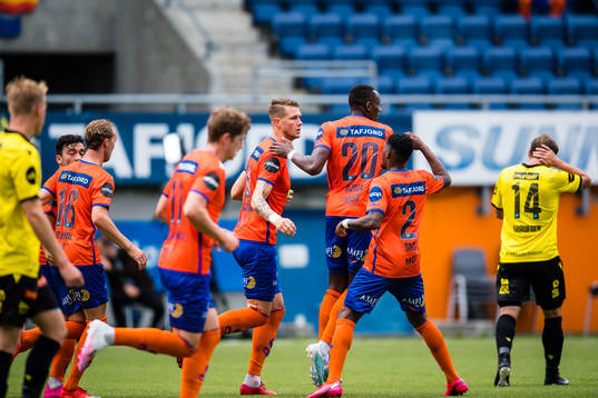 Holmbert Aron Briem Fridjonsson of Aalesund celebrates