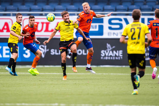 Steffen Lie Skålevik of Start and Daan Frederikus Quirinus