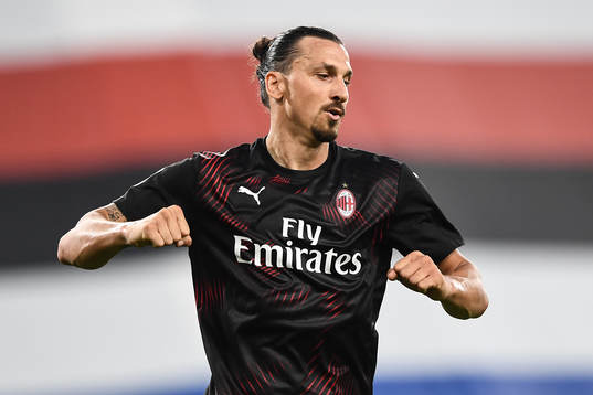 Zlatan Ibrahimovic of AC Milan celebrates