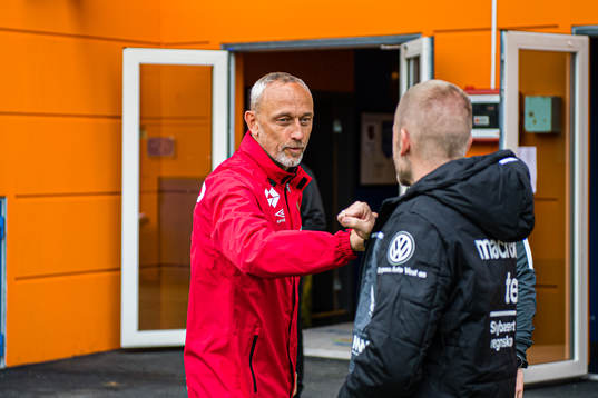 Lars Bohinen, head coach of Aalesund, and Joey Hardarson,