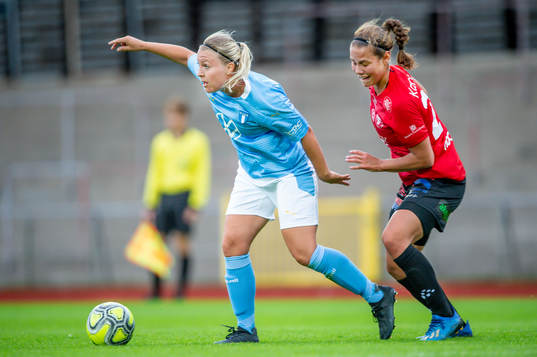 Malmö FFs Caroline Williamsdotter mot Trelleborgs Elisa