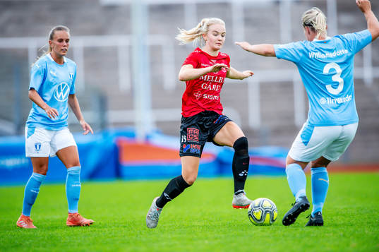 Trelleborgs Matilda Liljeforsmot Malmö FFs Elin Björklund