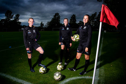 Fotbollscollege i USA. Borgeby FK har flera spelare som har