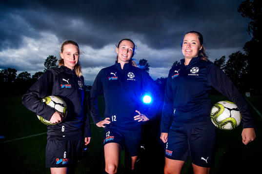 Fotbollscollege i USA. Borgeby FK har flera spelare som har