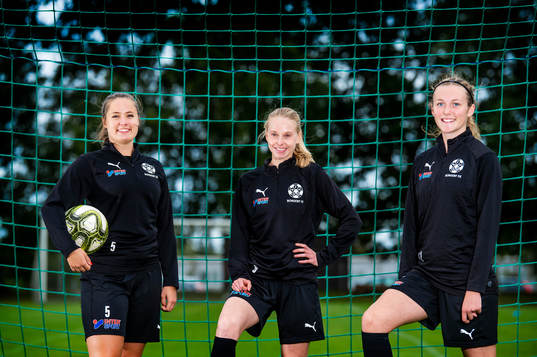 Fotbollscollege i USA. Borgeby FK har flera spelare som har