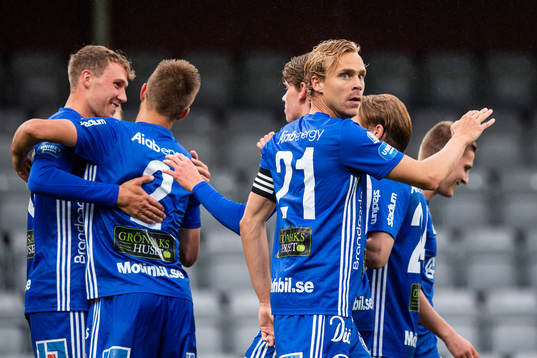 Sundsvalls Pontus Engblom jublar