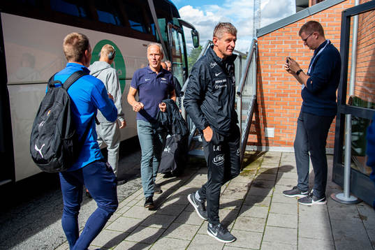 Rune Soltvedt, sports director of Brann, and Lars Arne