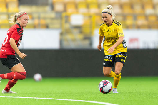 Elfsborgs Sara Jardving och Nittorps Elin Hultin