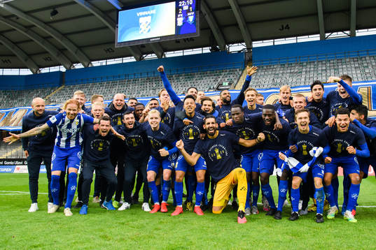 IFK Göteborgs spelare jublar