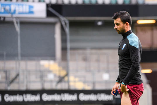 Malmö FFs Behrang Safari deppar