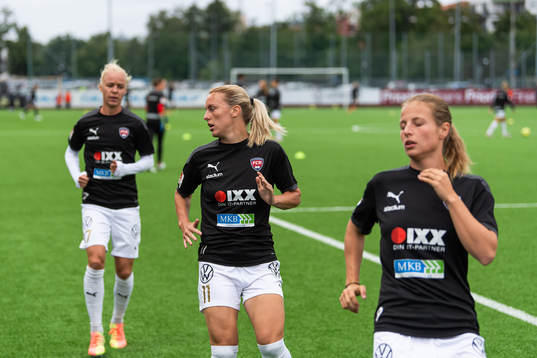 Rosengårds Caroline Seger, Mimmi Larsson och Anna Anvegård