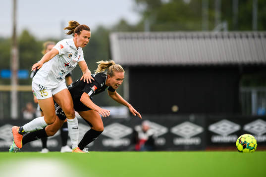 Rosengårds Jessica Samuelsson och Göteborgs Julia Roddar