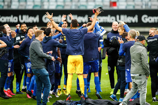IFK Göteborgs målvakt Ioannis Anestis jublar