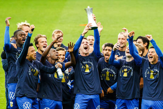 IFK Göteborgs Emil Holm jublar