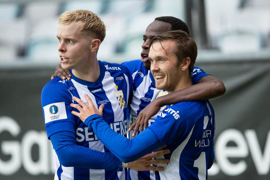 IFK Göteborgs Patrik Karlsson Lagemyr jublar med