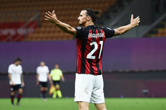 Zlatan Ibrahimovic of Milan celebrates