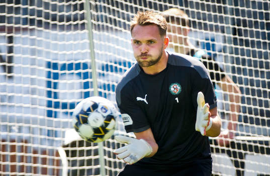 Örebros målvakt Oscar Jansson