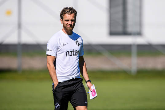 s tränare Bartosz Grzelak