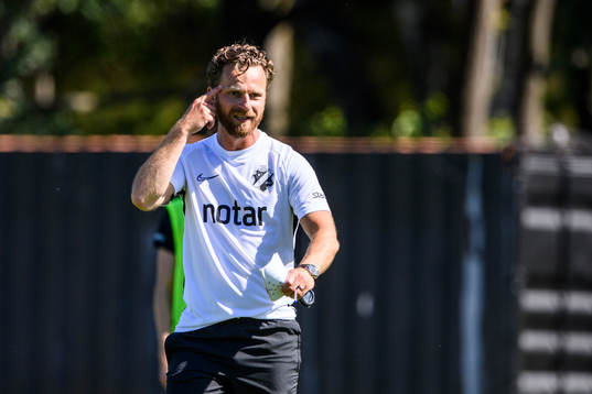 s tränare Bartosz Grzelak